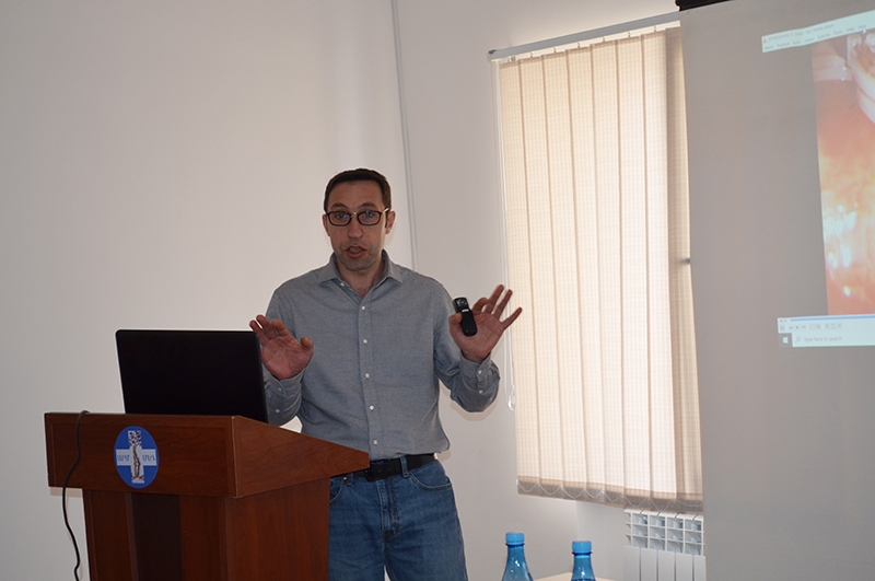 &laquo;Համագործակցություն ի բարօրություն մարդկանց&raquo;՝ ՈւԱԿ-ը և &laquo;ԱրմՄեդ&raquo; ԲԿ-ն Հուշագիր են ստորագրել