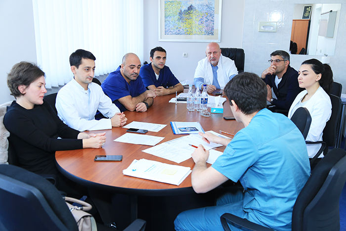 &laquo;Նաիրի&raquo; ԲԿ-ում իրականացվում են ցիտոռեդուկտիվ վիրահատություններ ձվարանների տարածված քաղցկեղի ժամանակ