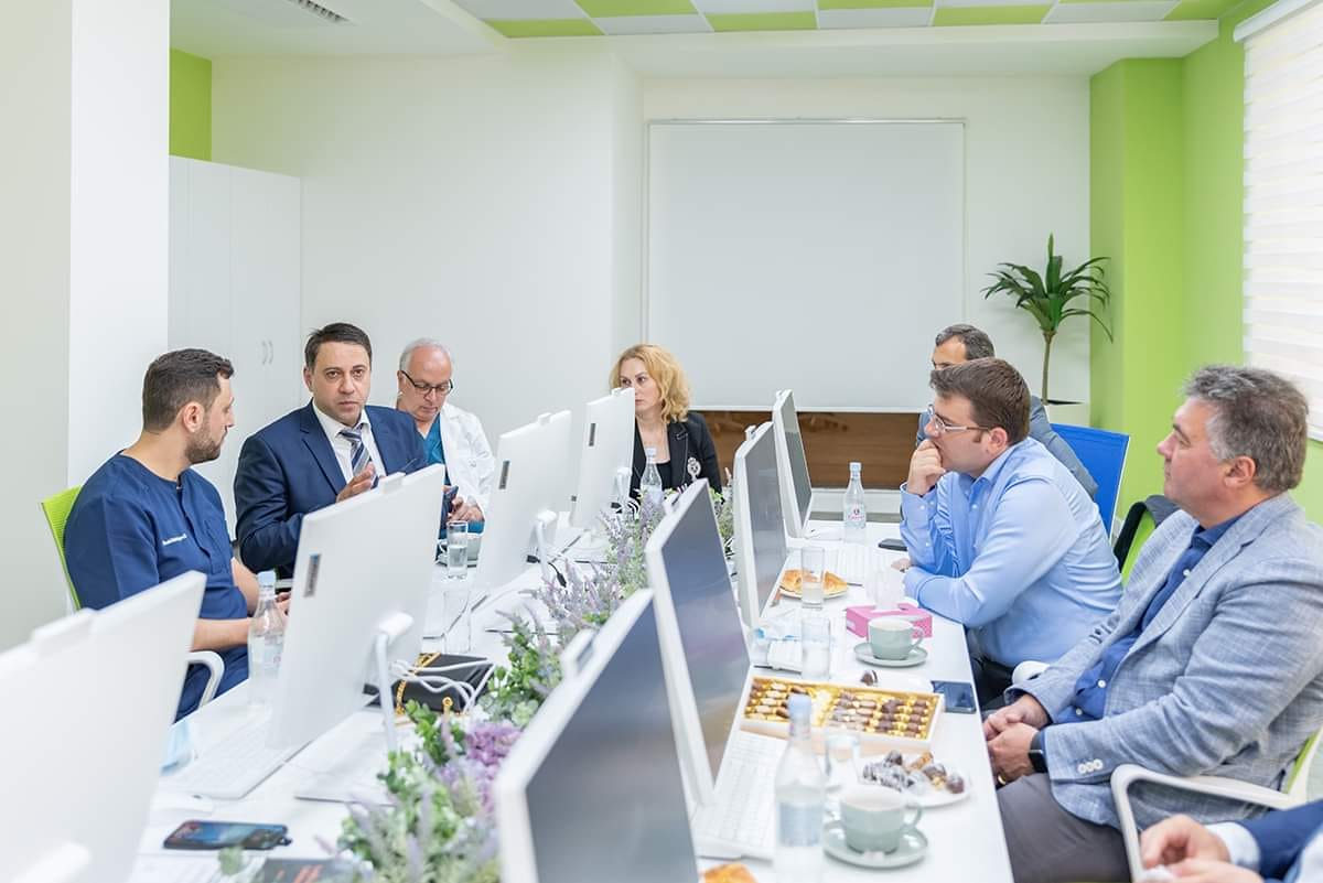 Сегодня гостями медицинского цента &laquo;Наири&raquo; были руководители компании Siemens Healthineers. nairimed.com