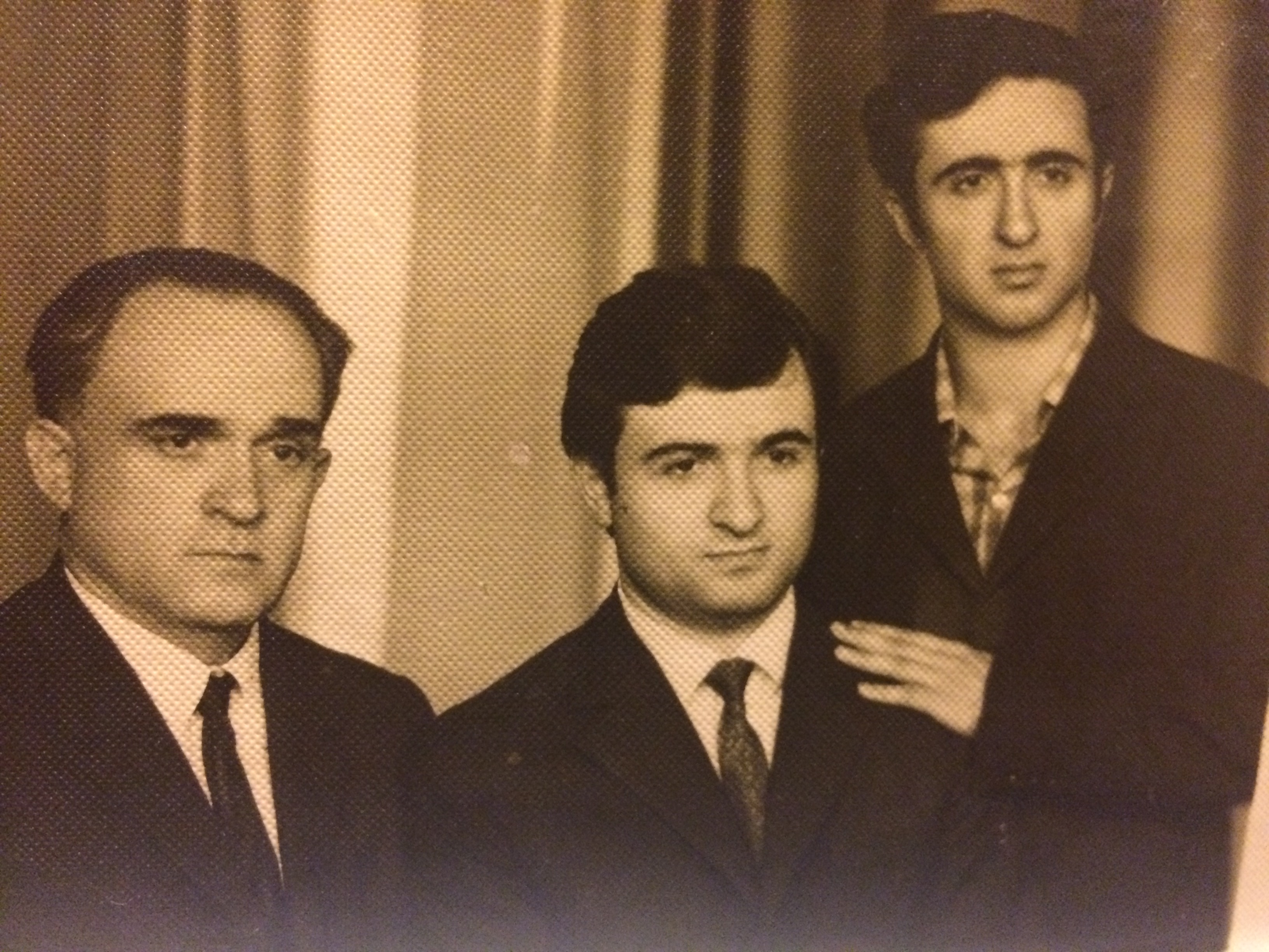 &laquo;Կոչումով բժիշկ&raquo;. Հակոբյաններ