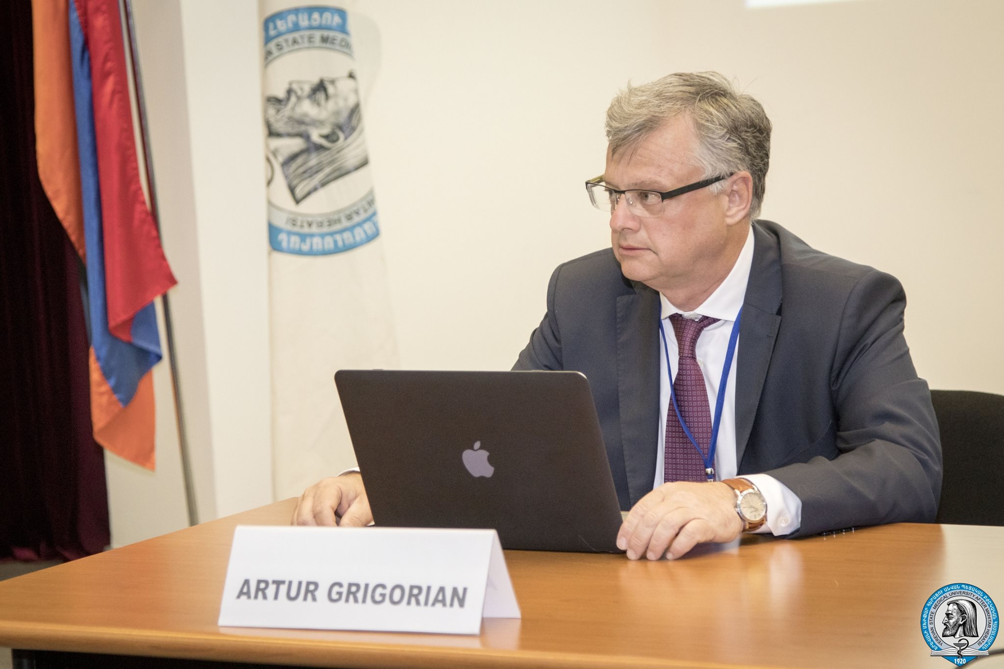 Մեկնարկել է &laquo;Սթրեսի ենթարկված մարդը&raquo; երկօրյա միջազգային գիտաժողովը